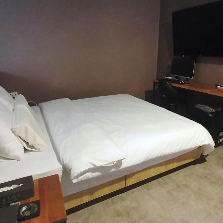 Soseol Smith Hotel Suwon Buitenkant foto